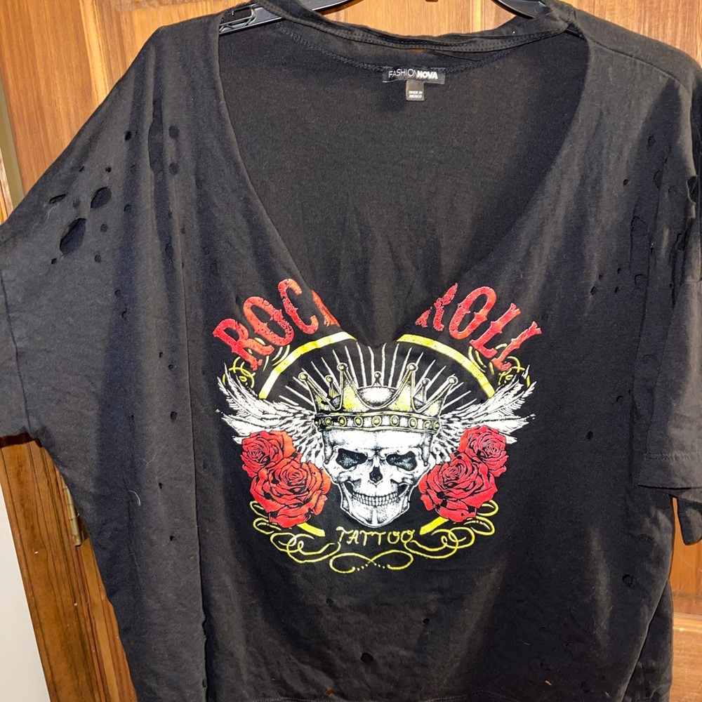 Fashion Nova rock n roll oversized top